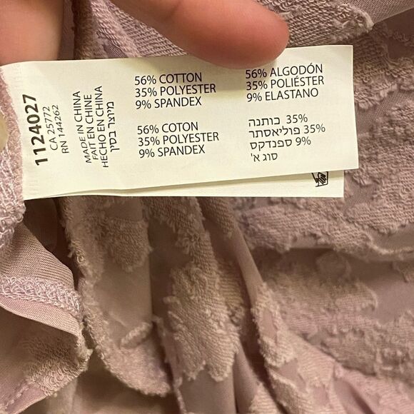 Black tape blush color lace top size small - Picture 4 of 7